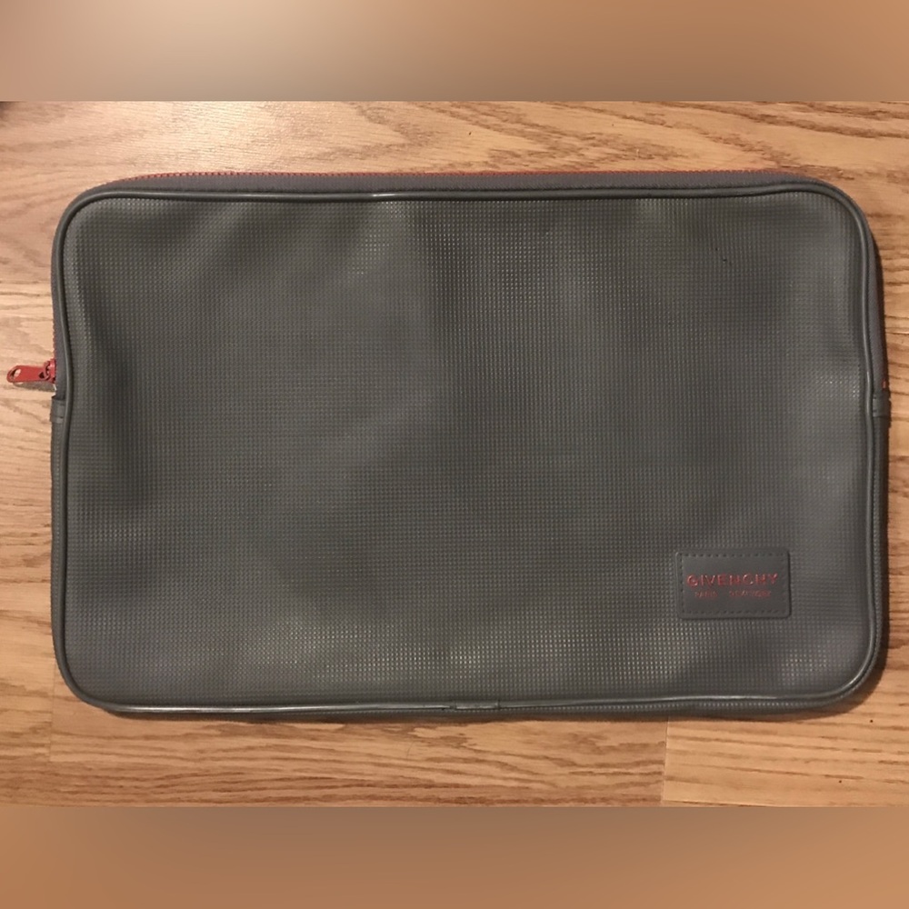 Givenchy Paris Laptop Case / Sleeve Gray w Red Accents Designer Unisex Bag